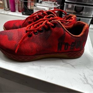 NOBULL Red camo Athletic Shoes women’s 6
